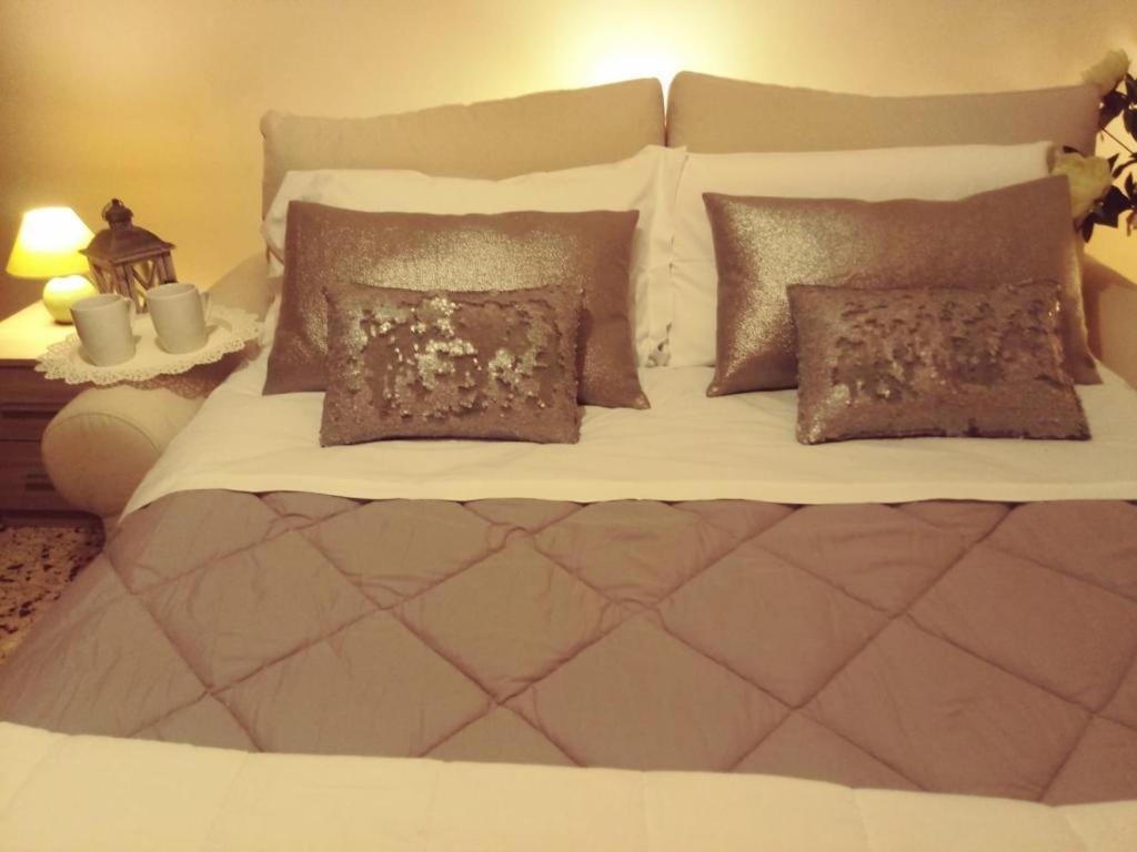 Appart Dormire Nel Cuore Di Foligno Ngoại thất bức ảnh